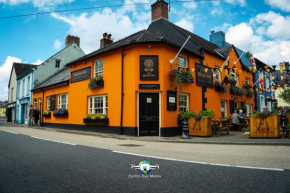  The Bear Inn  Лландовери